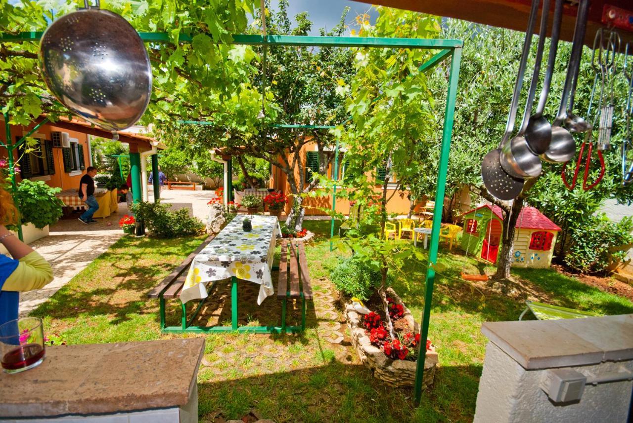 Guest house Bizjak Vinkuran Extérieur photo