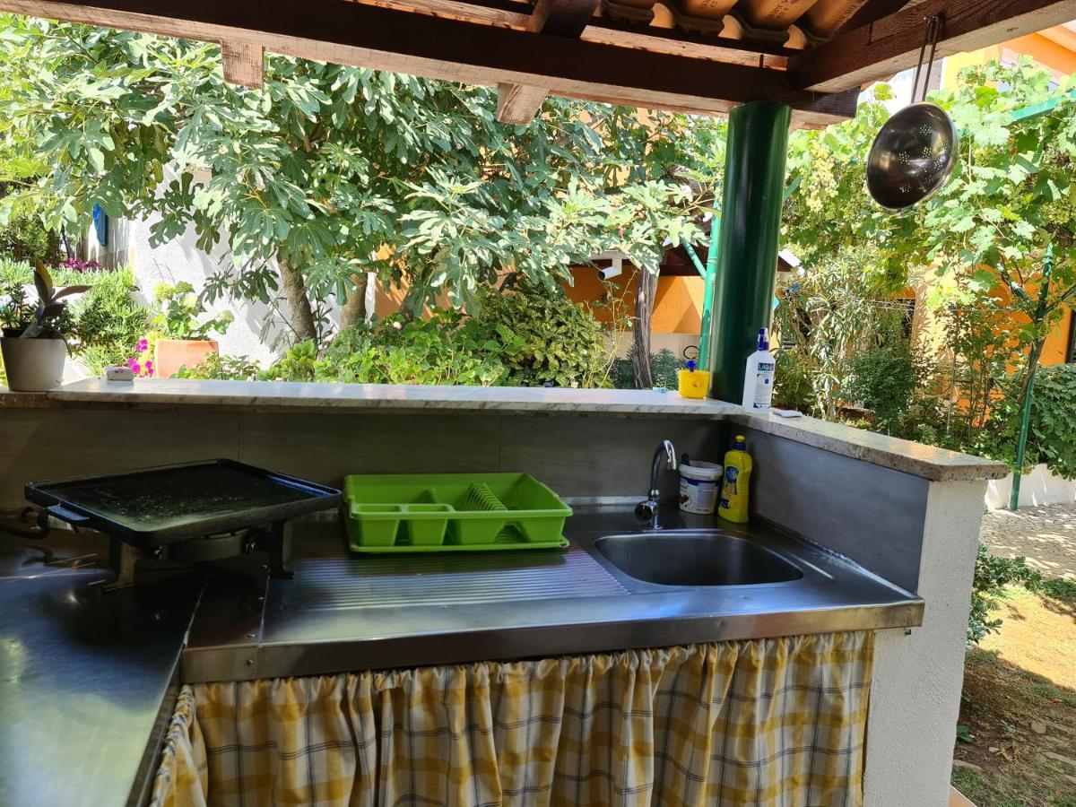 Guest house Bizjak Vinkuran Extérieur photo